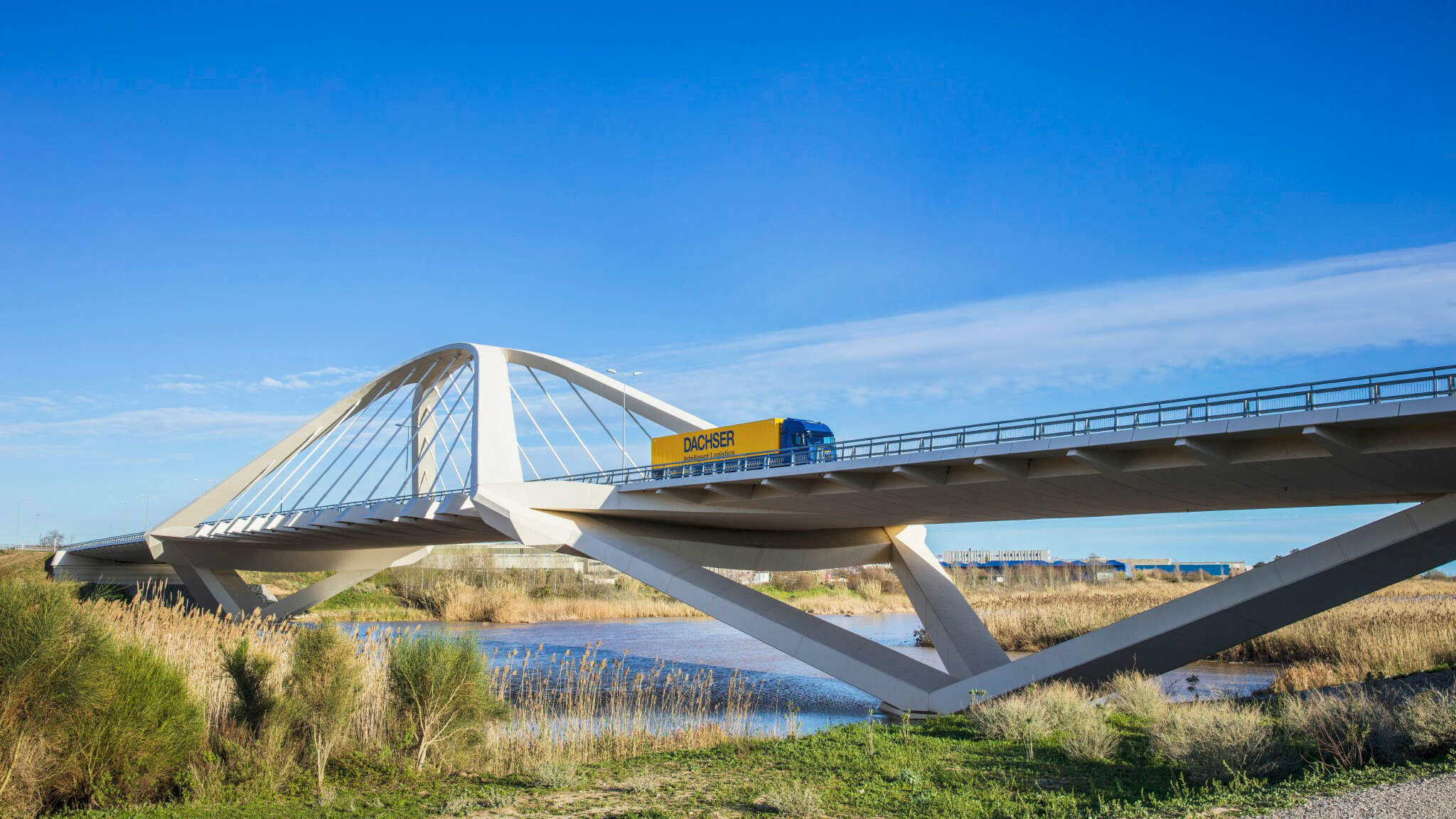 Com os produtos entargo, a DACHSER Iberia solidifica a sua integração na rede europeia de transporte do Grupo.