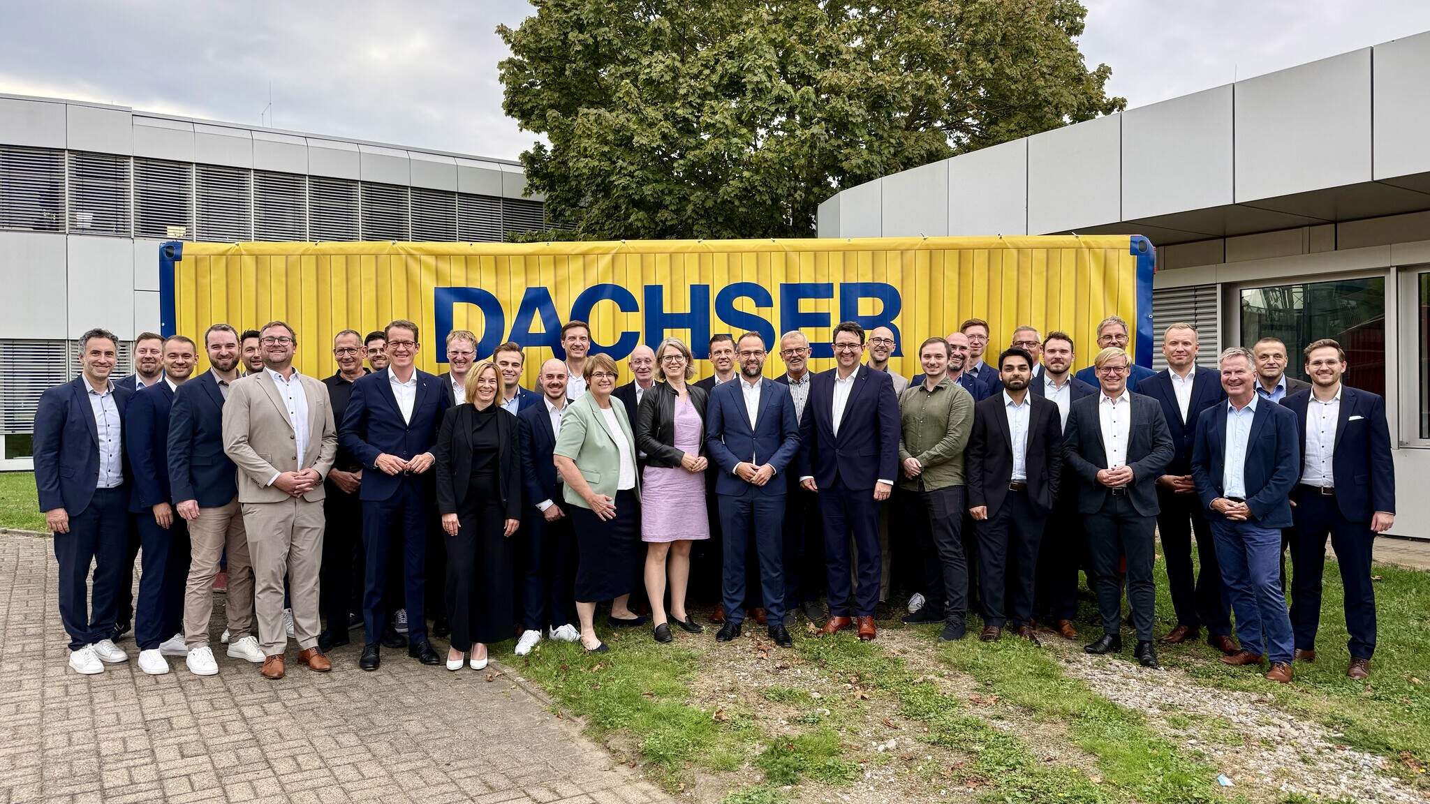Equipas conjuntas de I&D da DACHSER, Fraunhofer IAIS e Fraunhofer IML no DACHSER Enterprise Lab