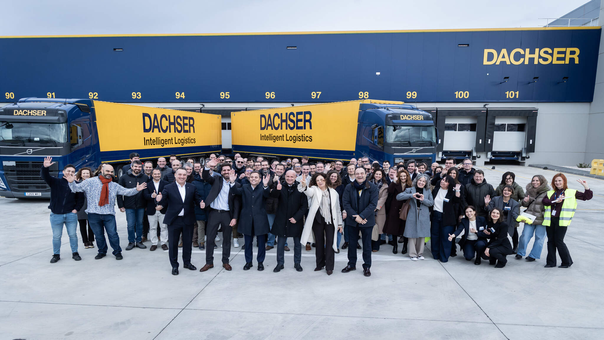 Zaragoza, 27 de janeiro de 2026. Inaugura&ccedil;&atilde;o oficial do novo centro com a presen&ccedil;a dos clientes